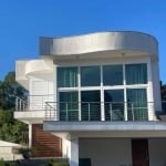 Casa Condominio em Porto Alegre, no bairro Jardim Carvalho, com 3 dormitório(s), à venda.