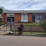 Casa à venda no Jardim do Salso - Porto Alegre - Cód. RP390826