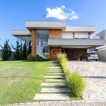 Casa Condominio para Venda - 380m², 3 dormitórios, sendo 3 suites, 6 vagas - Terra Ville