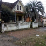 Terreno para Venda com 931m² no Menino Deus