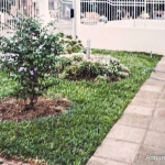 Casa com 2 dormitórios Bairro Colina