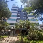 No Residencial Domingos Rubbo, bairro Cristo Redentor em Porto Alegre, cobertura de 3 dormitórios, suíte, dependência de empregada, 2 vagas de garagem e terraço com vista de 180º. Na parte inferior: h