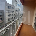 Apartamento 1 dormitório. de frente com sacada e elevador,  Bairro Cidade Baixa / Centro histórico - Porto Alegre&lt;BR&gt;&lt;BR&gt;Vende ótimo apartamento 1 dormitório, de frente com sacada, living 