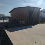 Apartamento 2 dormitórios, 1 suíte, 2 vagas de garagem, no bairro Cavalhada, Porto Alegre/RS     &lt;BR&gt;&lt;BR&gt;Living amplo e cozinha e banheiro social, pátio grande e nos fundos foi construído 