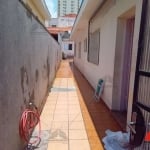 Casa térrea na mooca com 3 dormitórios, sendo 1 suíte entrada lateral,com quintal, 2 vagas próximo Universidade São Judas