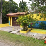 Casa em Itanhaém, com 3  dormitórios, sala.cozinha, 2 banheiros, 3 chuveiros, quintal com churrasqueira