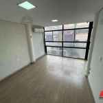 Sala Comercial Brás com 45 metros, Reformada, 2 Salas Amplas com Ar Condicionado, Piso Laminado. Próximo ao Metrô Bresser, Comercios e Lojas da Região