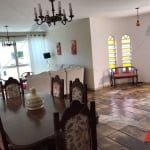 Casa de 326 m² a venda na Vila Mariana, 4 dormitórios com 1 suíte, 3 banheiros, 3 vagas de garagem, lavanderia, lavabo, area de serviço, churrasqueira