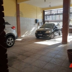 casa de 387 m² a venda na Vila Matilde, 6 dormitórios sendo 4 suites, 6 banheiros, lavabo, cozinha planejada, sala, moveis planejados, churrasqueira