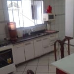 Casa de 180 m² a venda no São lucas, com 3 dormitórios, 3 banheiros, sala, cozinha, lavanderia, varanda, área de serviço, 4 vagas de garagem