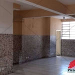 Galpão comercial a venda de 369 m² na Mooca, Salão com vão livre, 2 escritórios, depósito, copa, cozinha, lavanderia e 6 banheiros, Mezanino