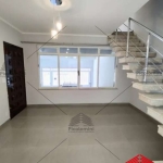 Sobrado reformado a venda no Jardim Anália Franco de 230 m², 5 dormitórios, 3 banheiros, cozinha, lavanderia, varanda, 2 vagas