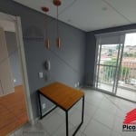 Apartamento a venda na Vila Ema de 32 m², 1 dormitório, 1 banheiro, lavanderia, área de serviço, varanda, mobiliado, cozinha planejada