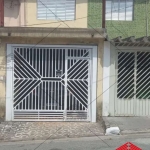 Sobrado a venda na Vila Ema de 99 m², 2 dormitórios, 1 banheiro, lavanderia, área de serviço, sala ampla, cozinha, quintal, 1 vaga de garagem