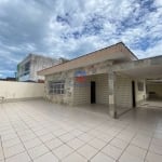 Casa com 3 quartos, Caiçara, Praia Grande - R$ 530 mil, Cod: 70832664