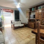 Village com 2 dormitórios à venda por R$ 750.000,00 - Tortuga - Guarujá/SP