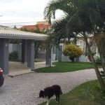 CASA EM RUA LARGA INGLESES