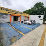 Imóvel comercial de 562m² e 7 vagas na porta em plena Avenida Interlagos, ao lado do autódromo.