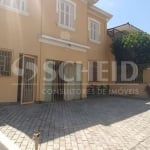 Sobrado Comercial com 180m² Local com muito fluxo