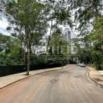 Terreno com 870m2 à venda em condomínio de luxo no Alto da Boa Vista