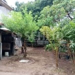 TERRENO com casa térrea . Chácara Santo Antônio, 3 quartos,2 banheiros, 5 vagas.