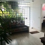 Casa comercial com 4 salas para vender em pinheiros