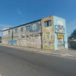 Casa à Venda em Interlagos, 100m², 3 Quartos, sendo 1 suíte, 1 vaga, sala ampla, quintal.