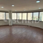 Conjunto Comercial com 201m², 5 salas amplas, banheiros, refeirório, 1 vaga.