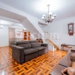 Casa á Venda na Saúde com 180m², 3 quartos sendo 1 suíte, 1 vaga.