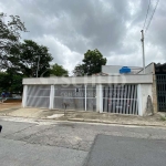 Casa térrea com 4 dormitórios, 2 vagas, a venda na Vila Piauí/ Jaguará.