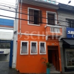 Casa comercial à venda, com 101m² no Ipiranga.