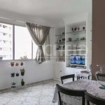 Apartamento a venda na rua Damasceno Vieira com 74, 2 dormitórios, 1 suíte e 1 vaga.