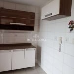 Apartamento para locação com 1 suíte plena e 2 demi-suítes, cozinha com planejados e sacada com chu