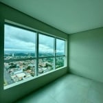 Apartamento a venda com 3 quartos sendo 1 suíte no Edifício Oásis Palace