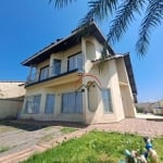 Sobrado com 4 dormitórios à venda, 310 m² por R$ 870.000,00 - Centro - Peruíbe/SP