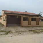 MAGNÍFICA CASA COM PISCINA E PRÓXIMA AO MAR,A VENDA NO BALN.BRASÍLIA/ITAPOÁ