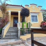 Casa com 3 dormitórios à venda, 309 m² por R$ 700.000,00 - Barreto - Niterói/RJ