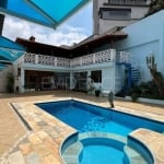 Casa com piscina e churrasqueira no bairro Vila Formosa - 600 m²