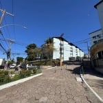 Excelente apartamento térreo 55 m2, condomínio fechado com total infraestrutura Estrada do Pré.