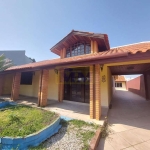 Casa com 3 suítes próximo ao Hospital Vita no Bairro Alto em Curitiba/PR
