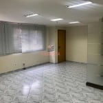 Conjunto comercial próximo ao Metrô Saúde