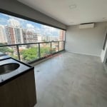 Apartamento para locação 3 dormitórios, sendo 1 suíte. Ampla Sacada e Ar-condicionado. Mirandópolis