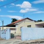 Casa de esquina , ideal para moradia imediata ou construção de kit nets.