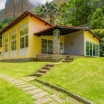 Casa com 4 quartos em condomínio em Araras, Petrópolis.