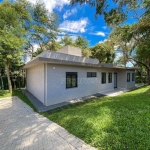 Casa com 3 dormitórios à venda, 170 m² por R$ 1.300.000,00 - Fazendinha - Carapicuíba/SP
