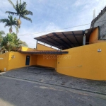 Casa comercial, Espaço Ideal para Escola, Clínica, ou Escritórios na Granja Viana.