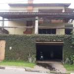 Casa com 4 dormitórios à venda, 395 m² por R$ 1.750.000,00 - Granja Viana - Cotia/SP