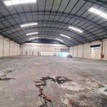 Galpão industrial no Taboão da Serra com 3.336m² próximo a Regis Bitencout.