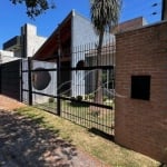 Casa à venda em Maringá, Jardim Paraizo, com 3 quartos, com 270 m²