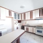 Apartamento com 2 dormitórios à venda, 90 m² por R$ 300.000,00 - Vila Guilhermina - Praia Grande/SP